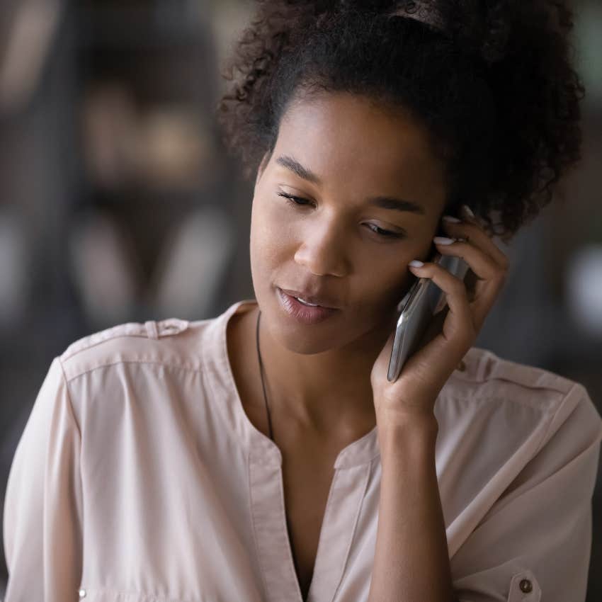woman who nails every phone call conversation by listening to her intuition
