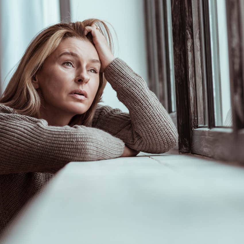 heartbroken woman hates taylor swifts life showgirl