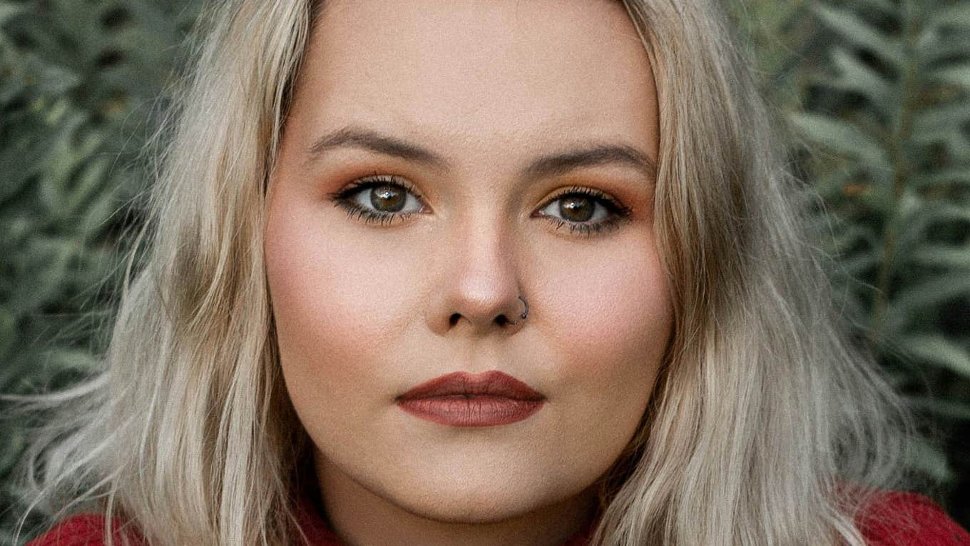 Person holds grudge.