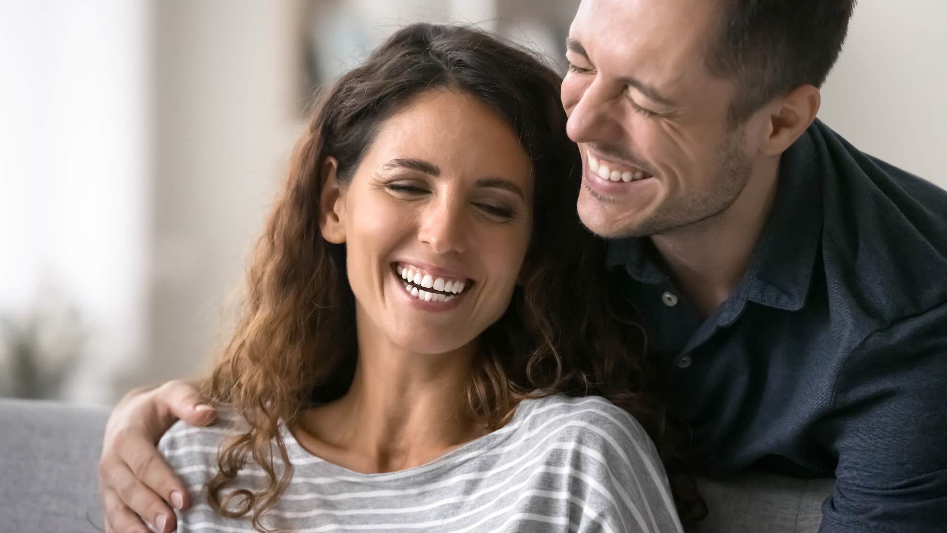 if a wife is actually happy in her marriage she'll say these phrases casually I'm so grateful for you