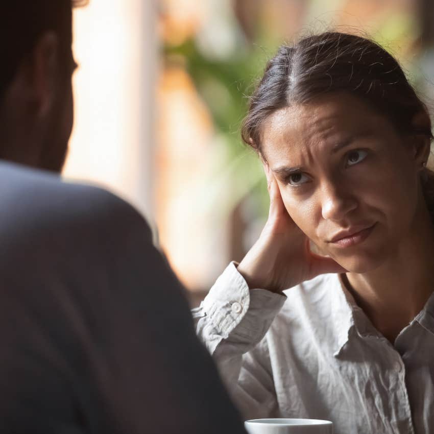 woman with man who pulls away so she changes their dynamic