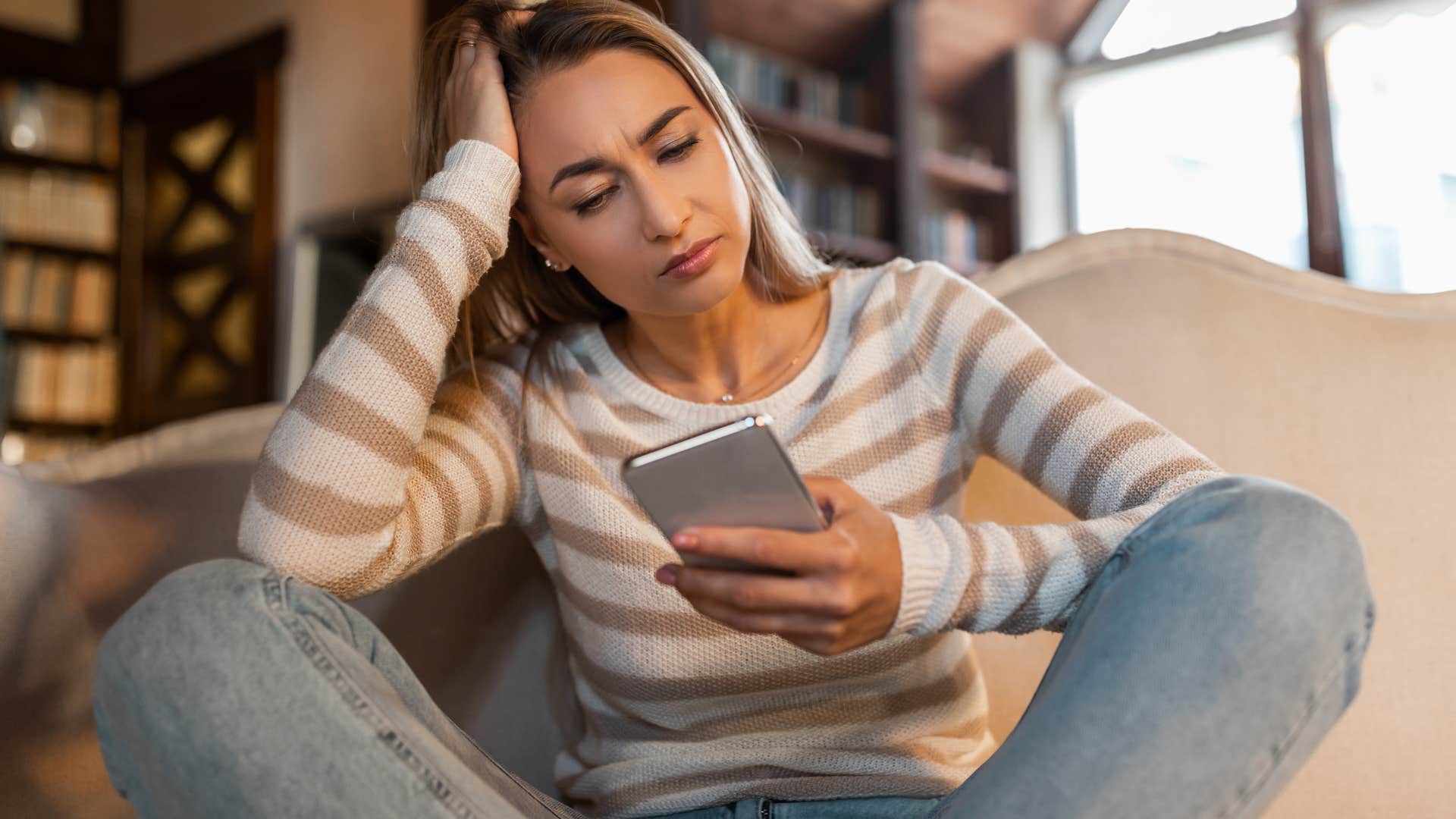 do you hate me now if someone is a chronic people pleaser they'll send these texts during casual conversation woman casually texting do you hate me now