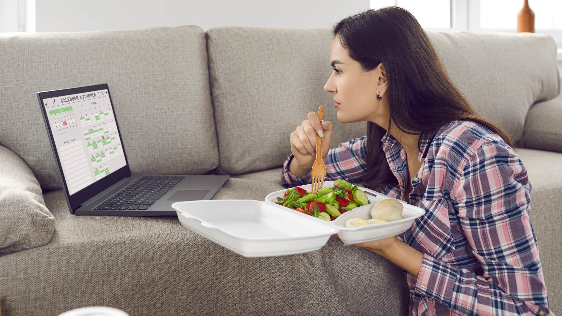 Woman who eats only take-out boxes, with no groceries.