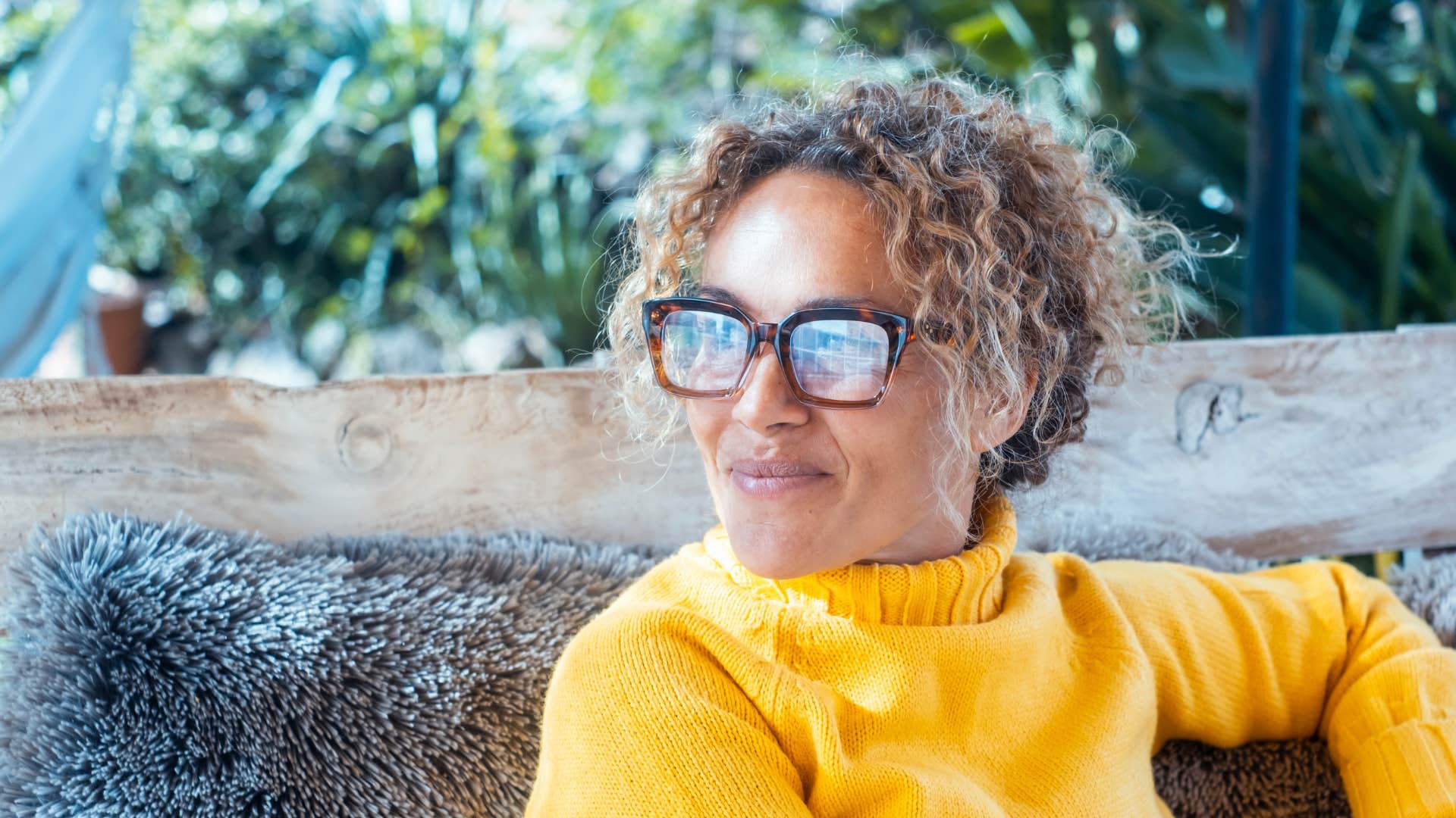 if you always feel like the odd one out you might have these rare hidden strengths freedom from peer pressure