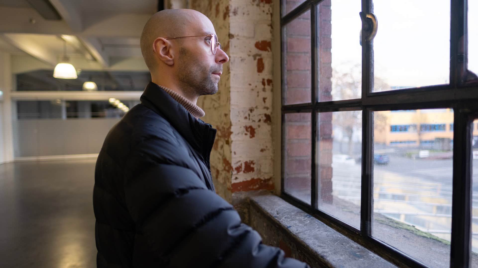 if you always feel like the odd one out you might have these rare hidden strengths observational skills