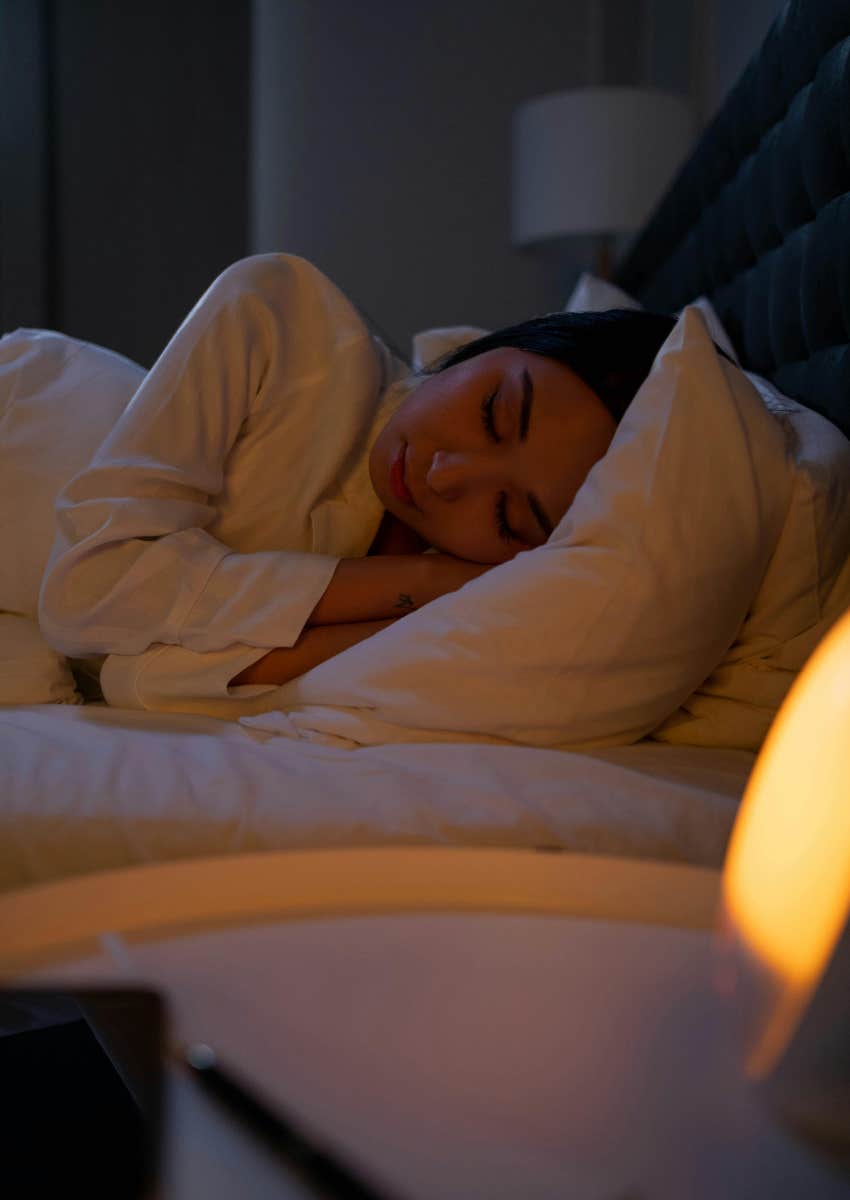 If You Fall Asleep In Any Of These Positions, Your Brain May Be Trying To Tell You Something Important woman falling asleep