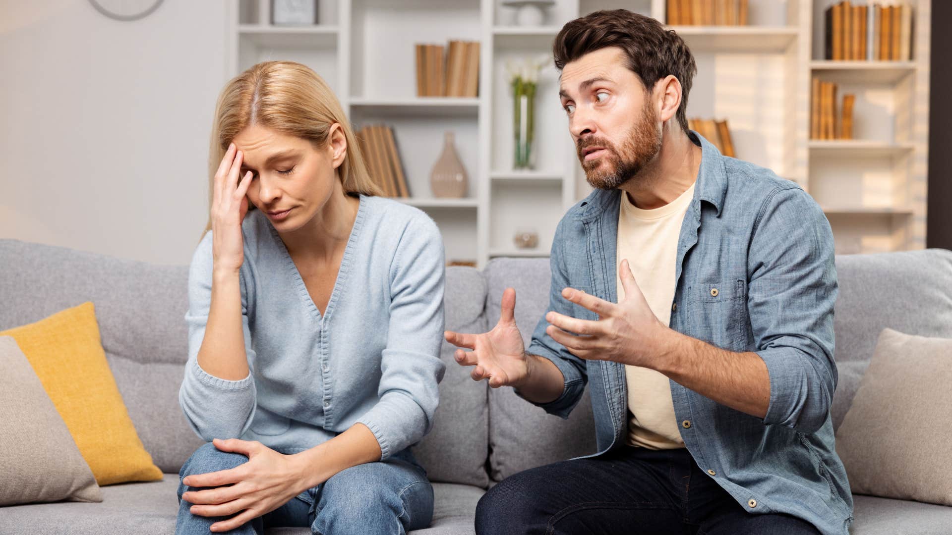 man telling his girlfriend hes never had to deal with this before