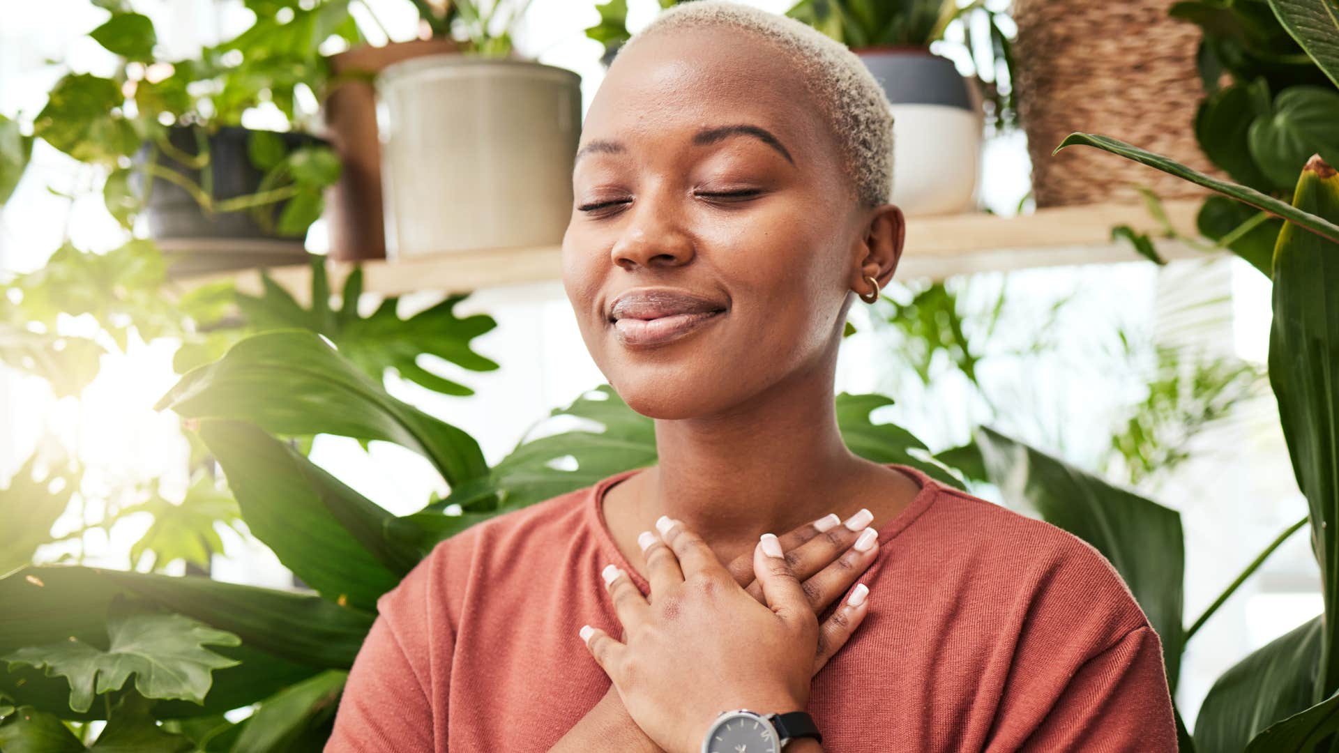 woman who's aligned with her nervous system meditating