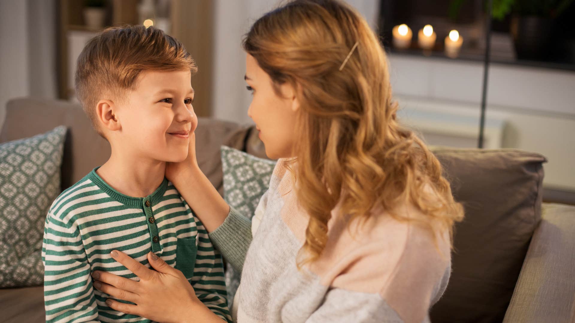 lessons the most successful kids learn from their parents effective communication mom encouraging effective communication with young son