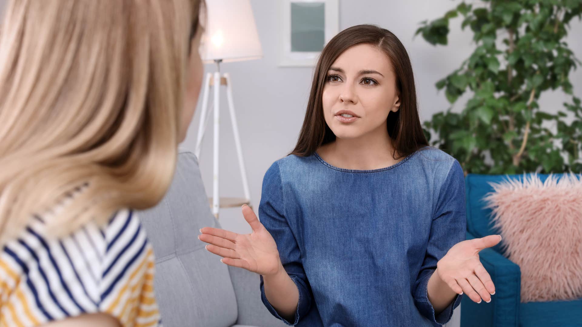manipulative woman yelling at friend