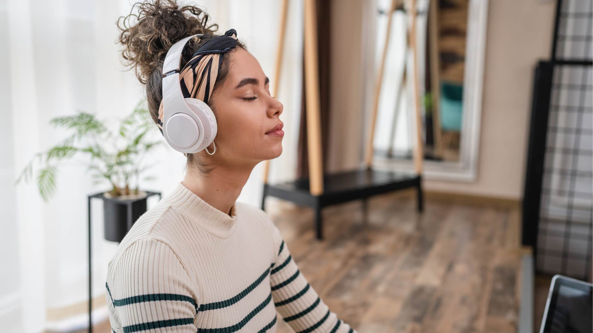 woman who wants to manifest bringing someone back as she visualizes it happening
