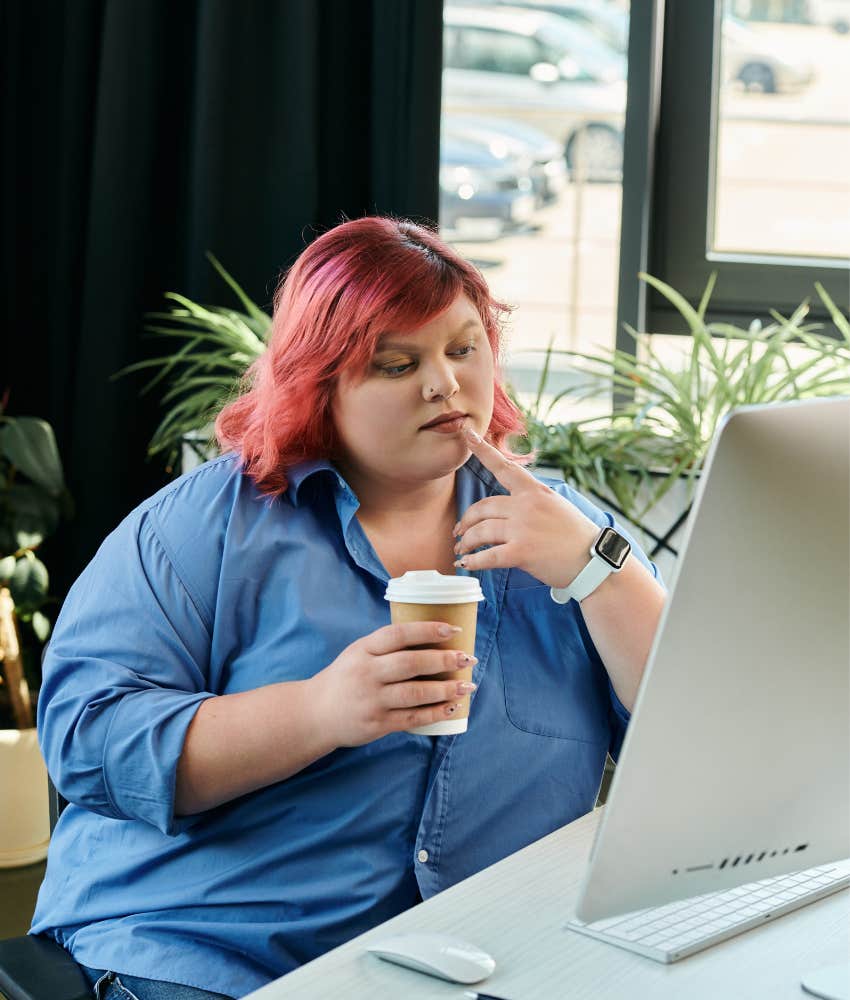 This Mindless Daily Habit Can Reveal Just How Stressed You Are At Work stressed out employee touching face and dealing with burnout