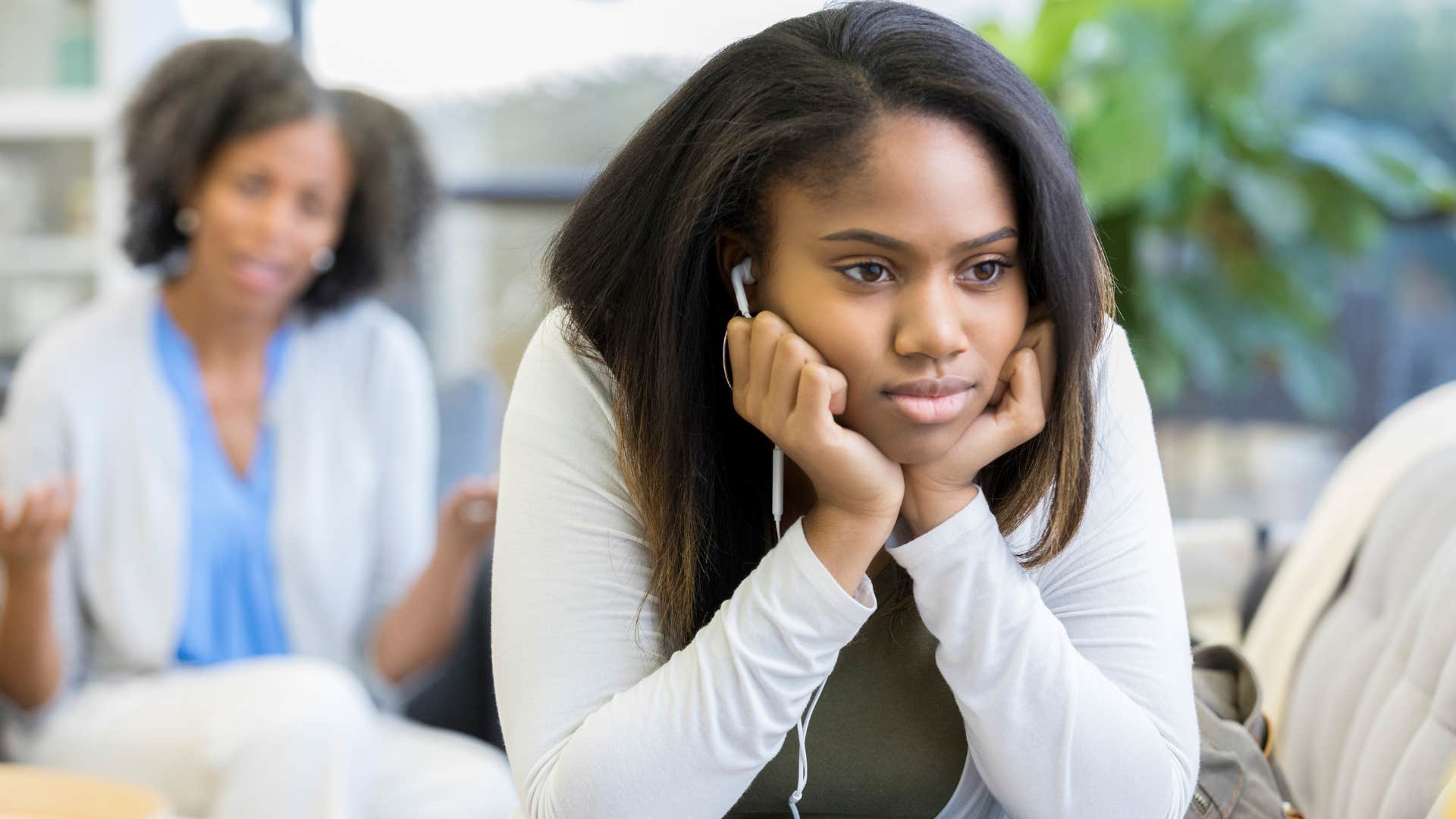 parents whose kids don’t get along as adults usually didn't apologize for mistakes