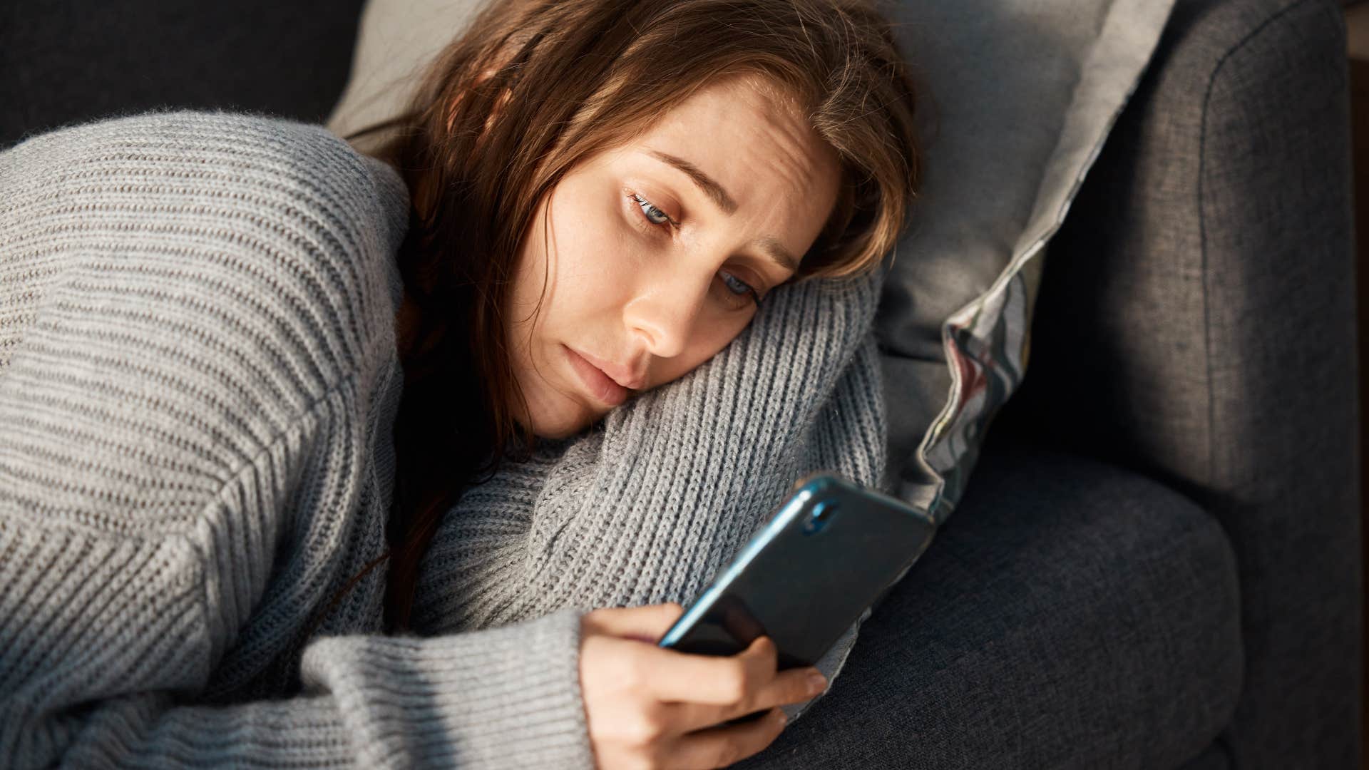 people who are deeply lonely but won't admit it often say these things casually I'm just tired people who are deeply lonely but won't admit it often say these things casually I'm just tired