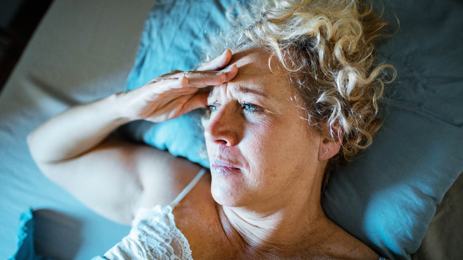people who need white noise to fall asleep as they get older usually have these reasons filters out peak sounds