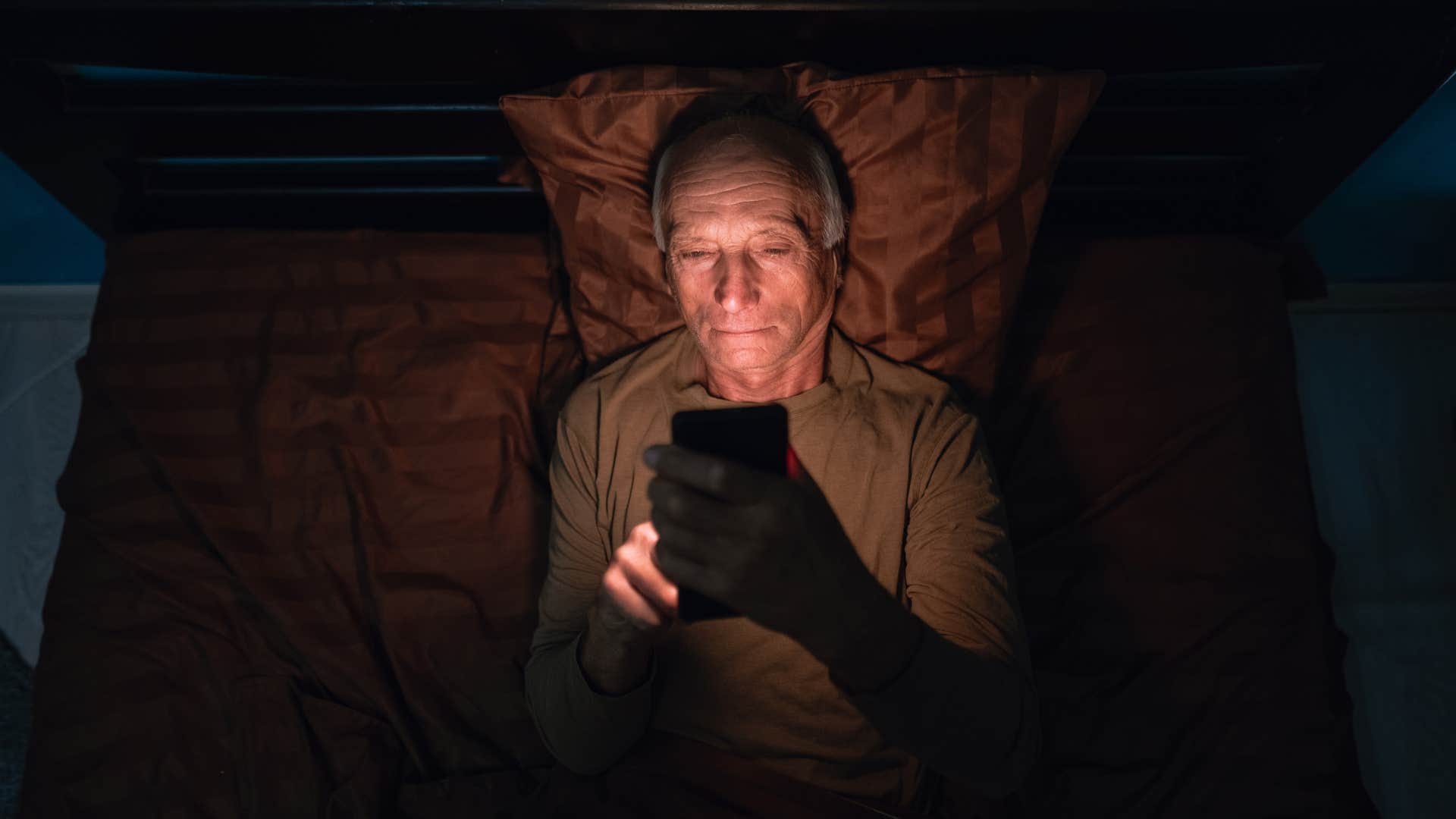 people who need white noise to fall asleep as they get older usually have these reasons reduced screen time anxiety