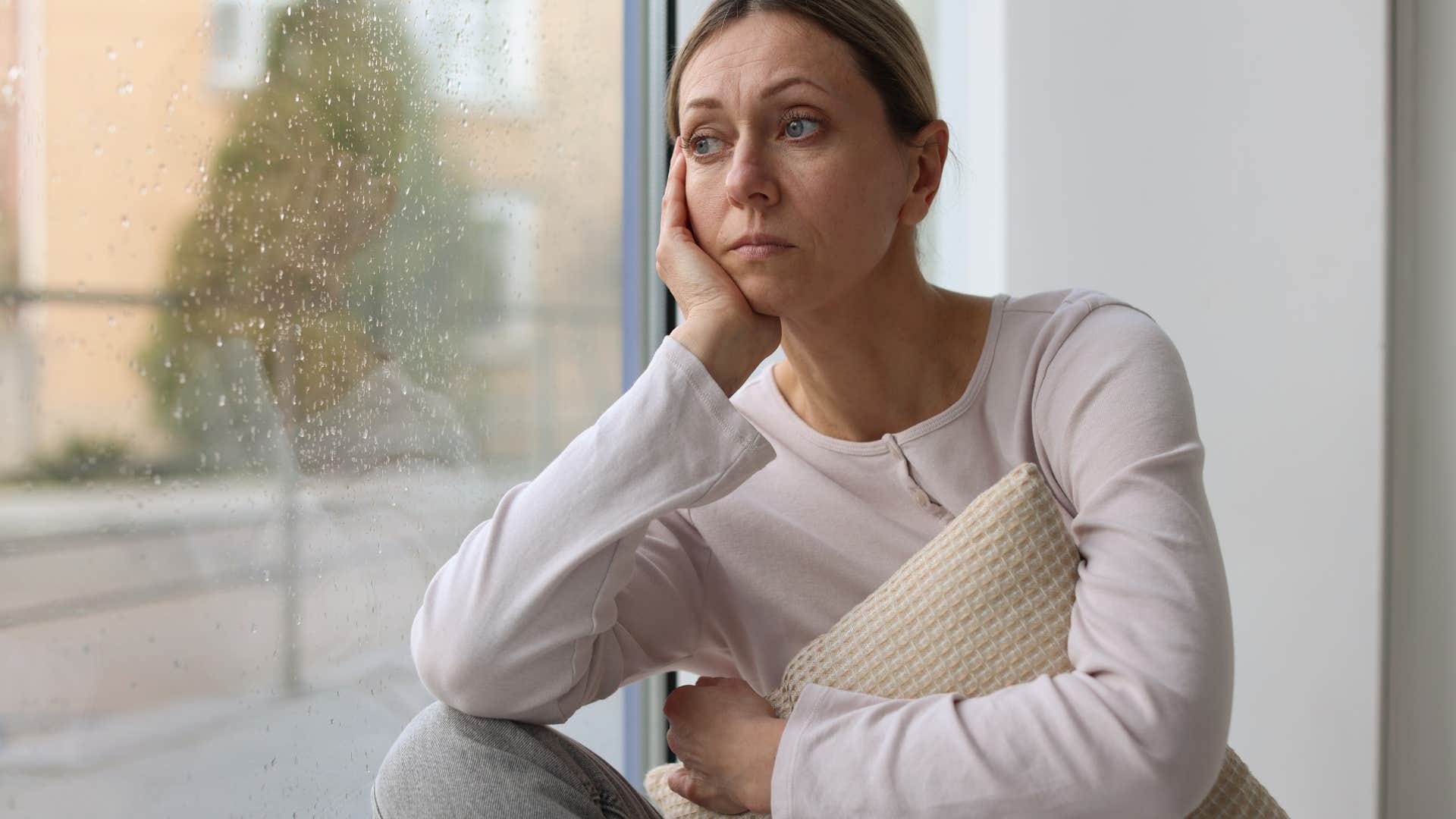 people with absolutely zero emotional resilience do these things on a regular basis engage in negative self-talk