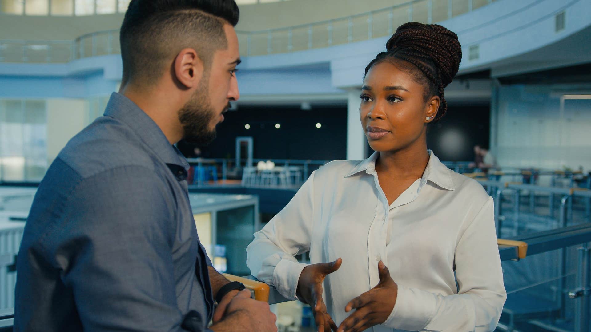 phrases brilliant people use instead of i knew that already i appreciate you bringing that up again woman in white shirt staring at man as she says i appreciate you bringing that up again