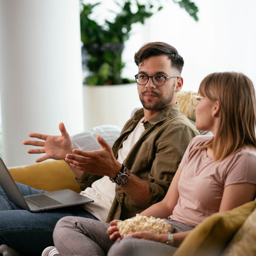 People Who Watch TV With Subtitles Have These Reasons Noisy Environment