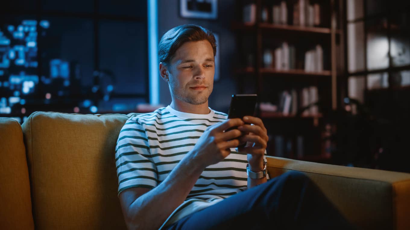 Science Says Avoiding Screens Will Not Reset Your Dopamine, But These 4 Activities Will