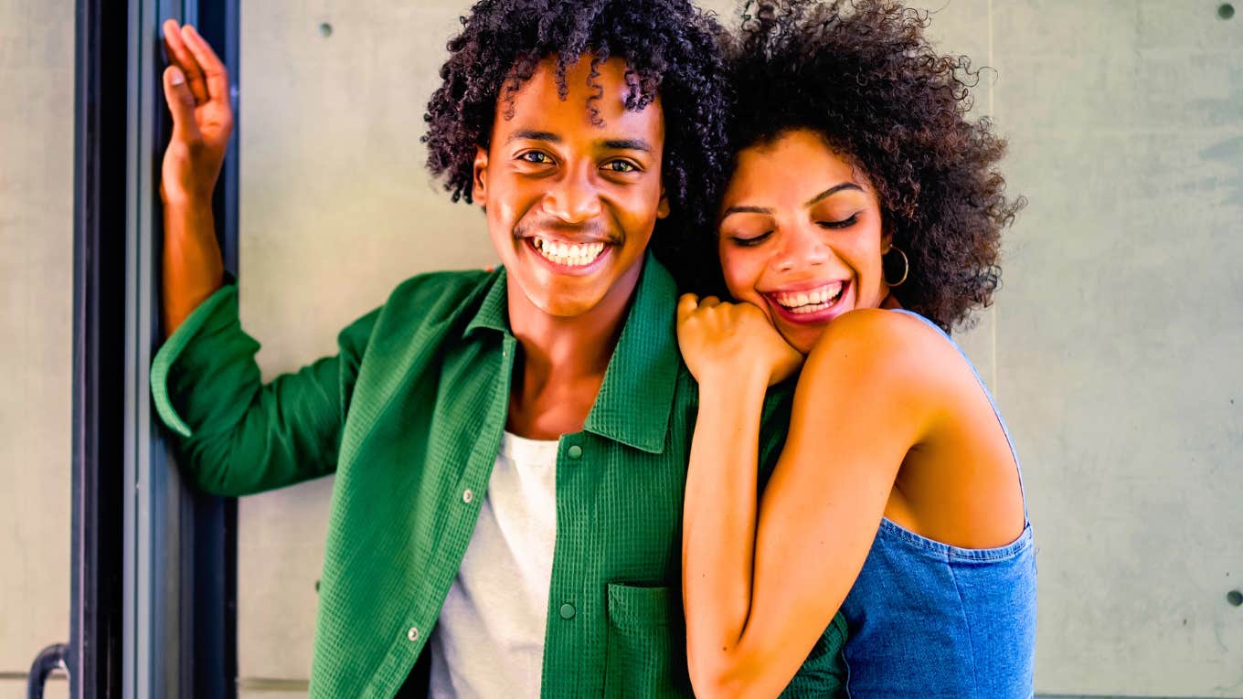 Signs Of A Married Couple With The Kind Of Mutual Respect That Translates Into Deep, Forever Love Signs Of A Married Couple With The Kind Of Mutual Respect That Translates Into Deep, Forever Love