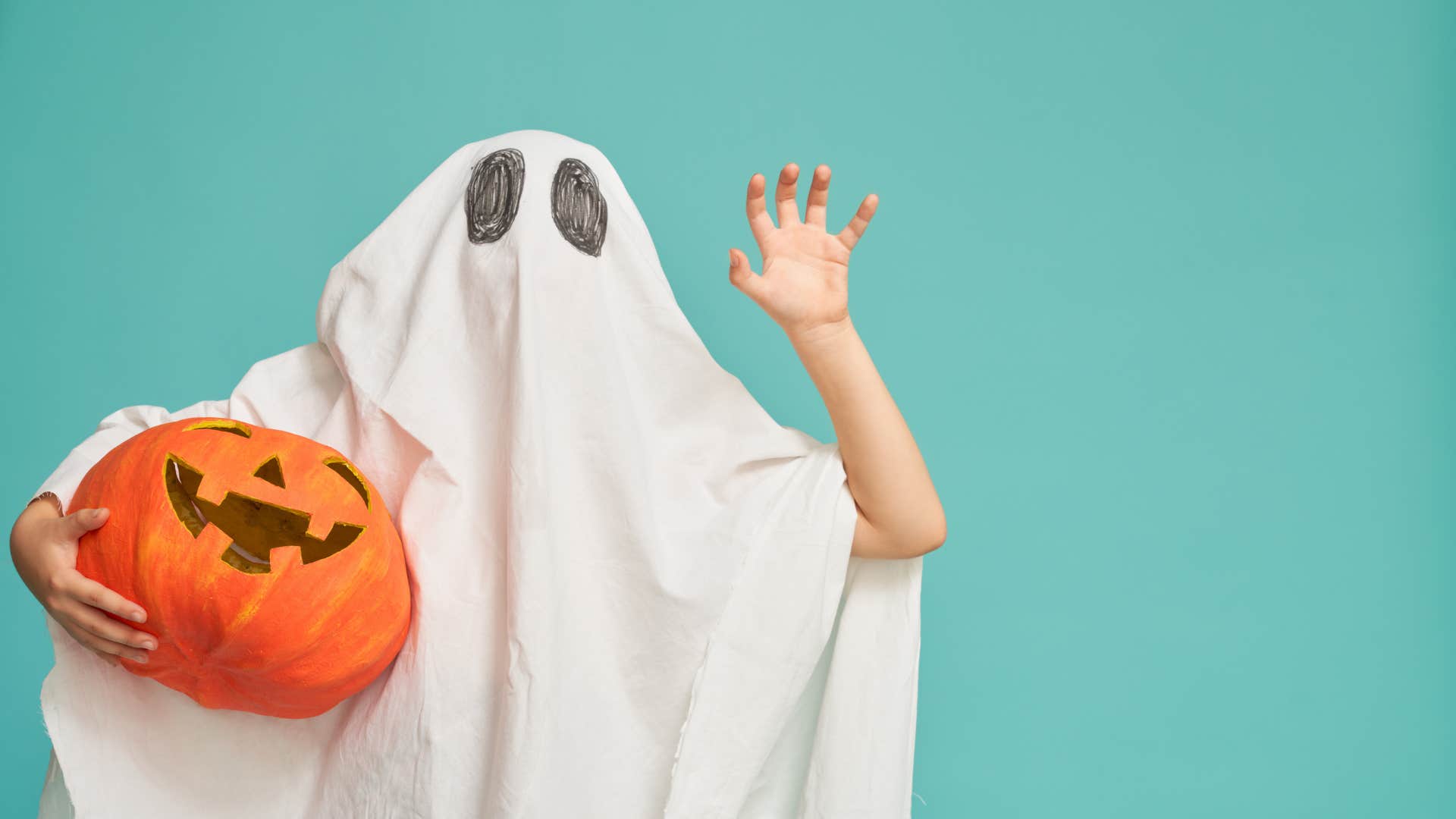 silly things people believed as kids that are hilarious to think about now ghosts came out of the toilet if you flushed at night