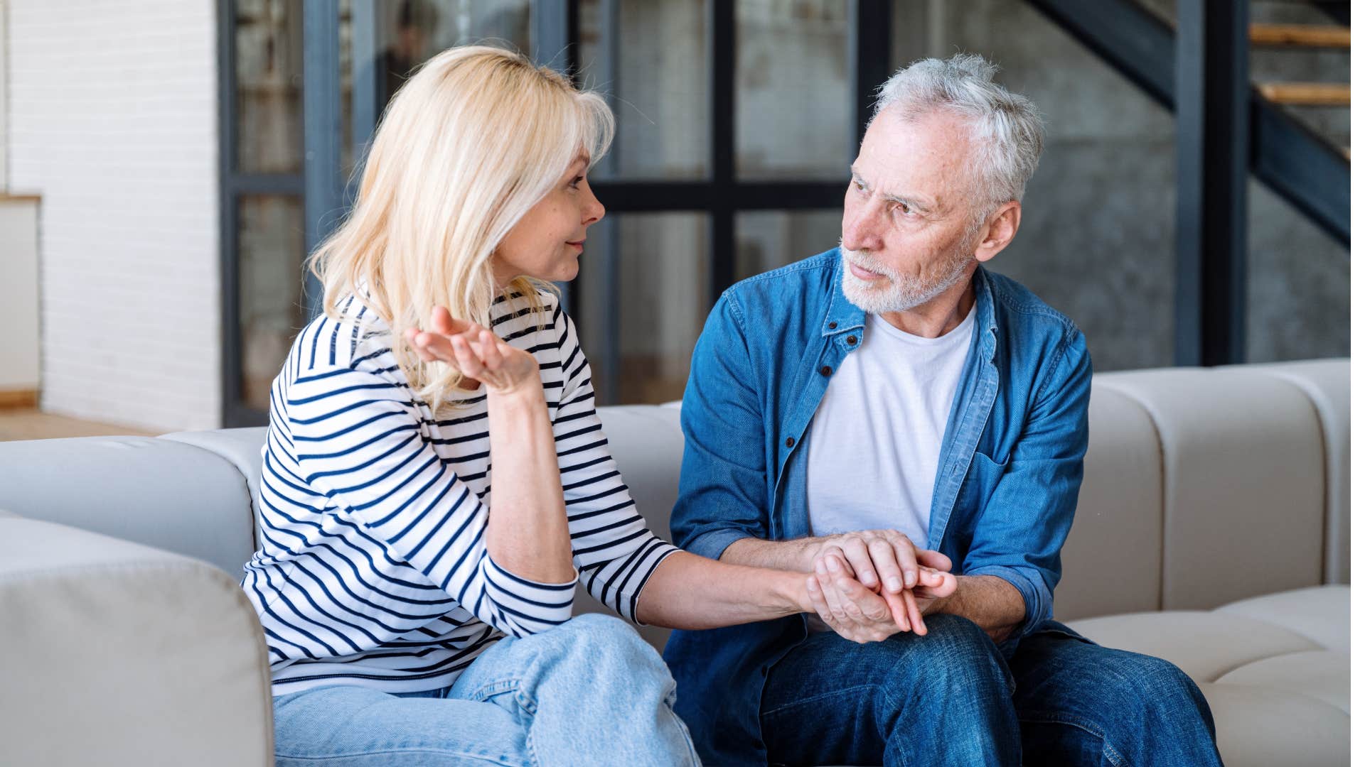 man showing his reliability to his partner