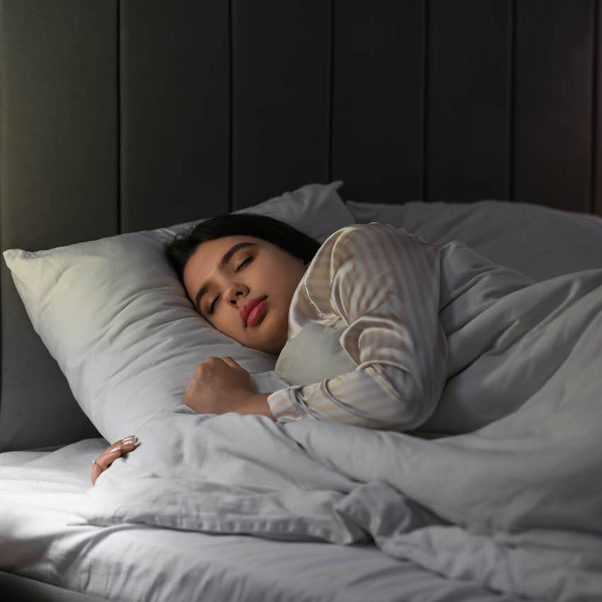 woman who has an edge in life as she keeps phone out of bedroom