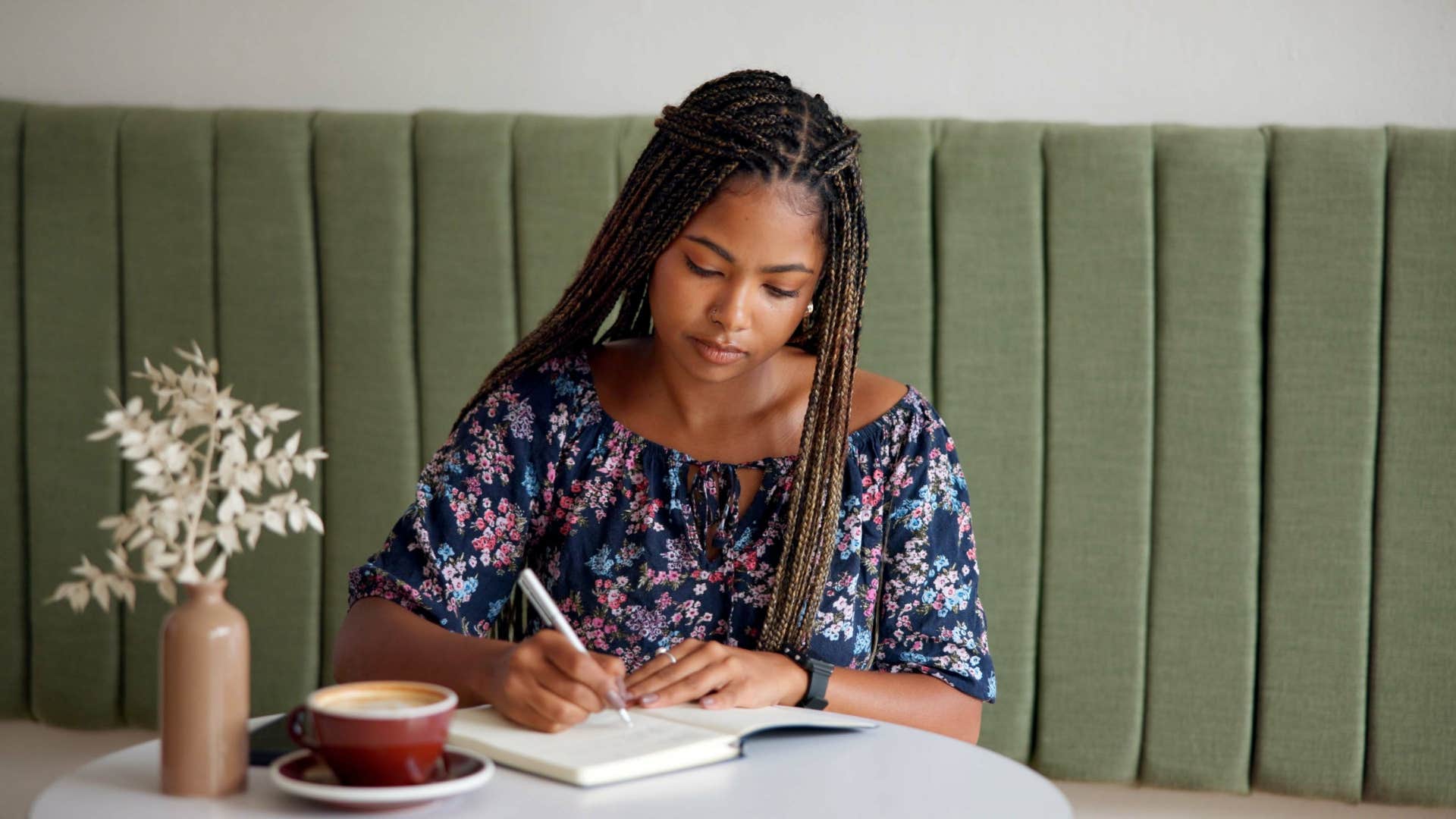woman who wants to manifest partner she's dreamed about by writing love mission statement