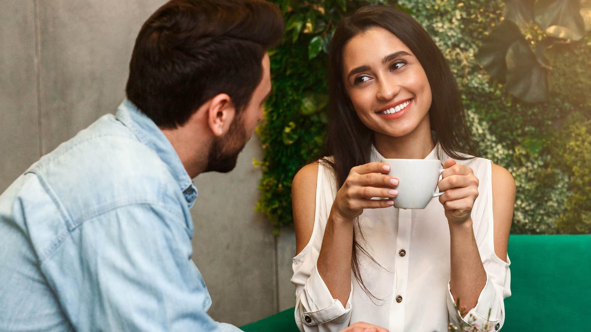 subtle signs you like likes you too blushes around you woman who likes man too as she blushes around him