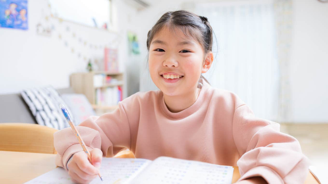 Teacher Explains Why A 'Great' Male Student Often Does 'What An Average Girl Is Expected To Do' female student who is expected to do well