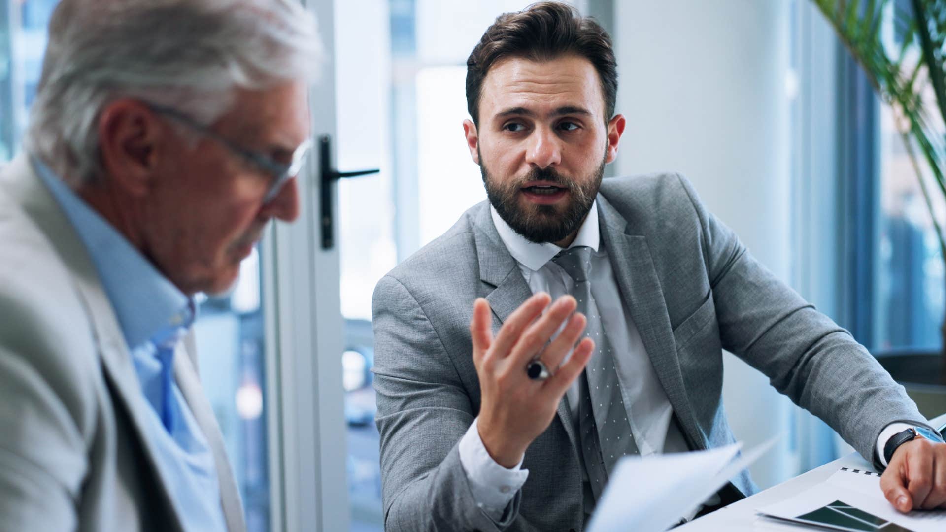 overconfidence things people with any sort of intelligence are super judgmental of overconfident man talking to his boss
