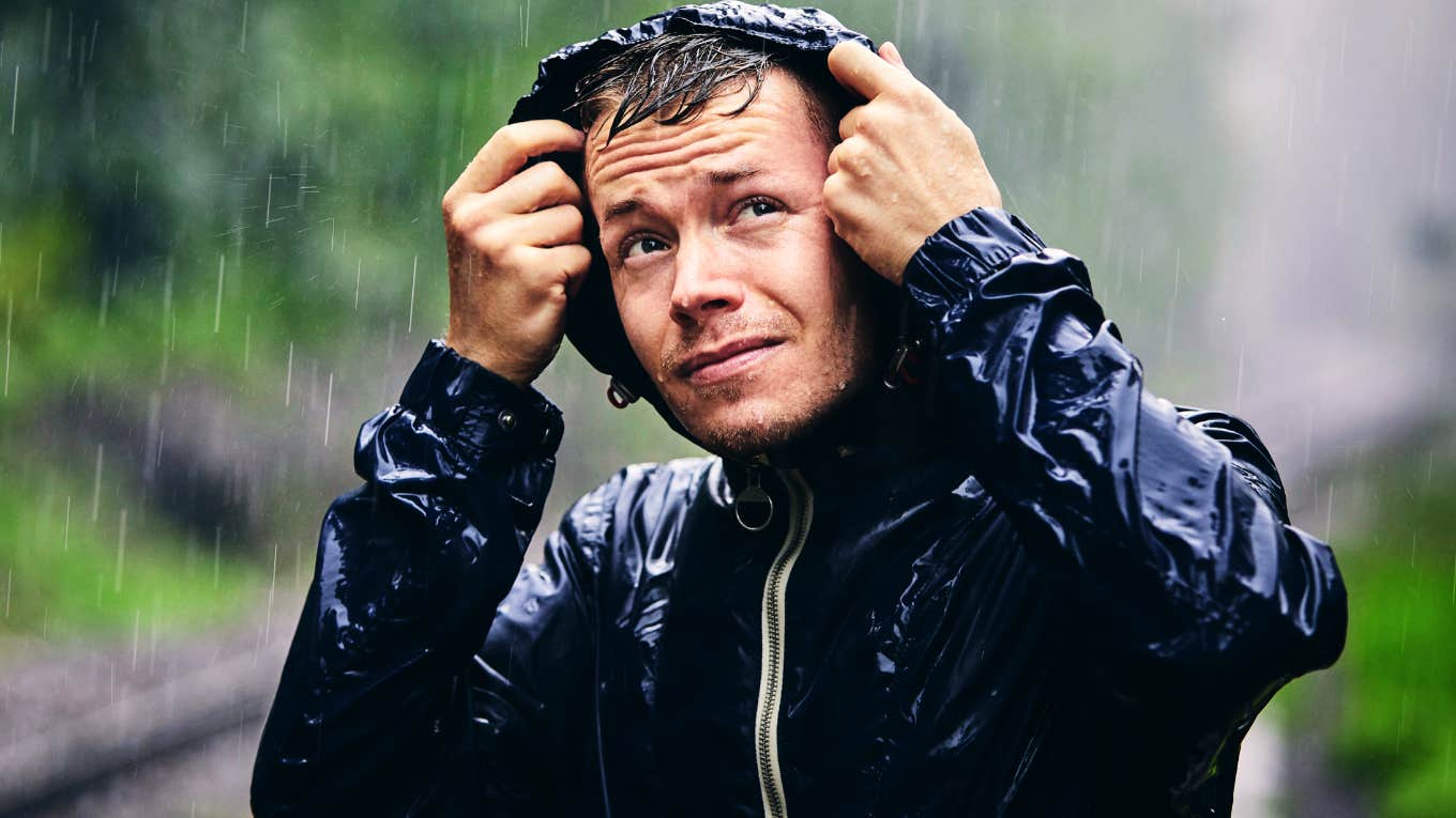 The Universe Has A Funny Way Of Letting You Know You’re Off Track — Signs To Watch For  The universe letting person know they are off track.