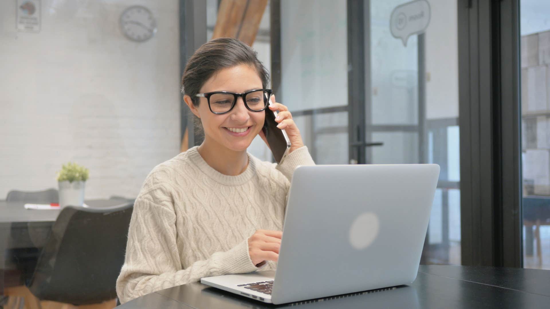woman who is a successful entrepreneur as she learned from her errors