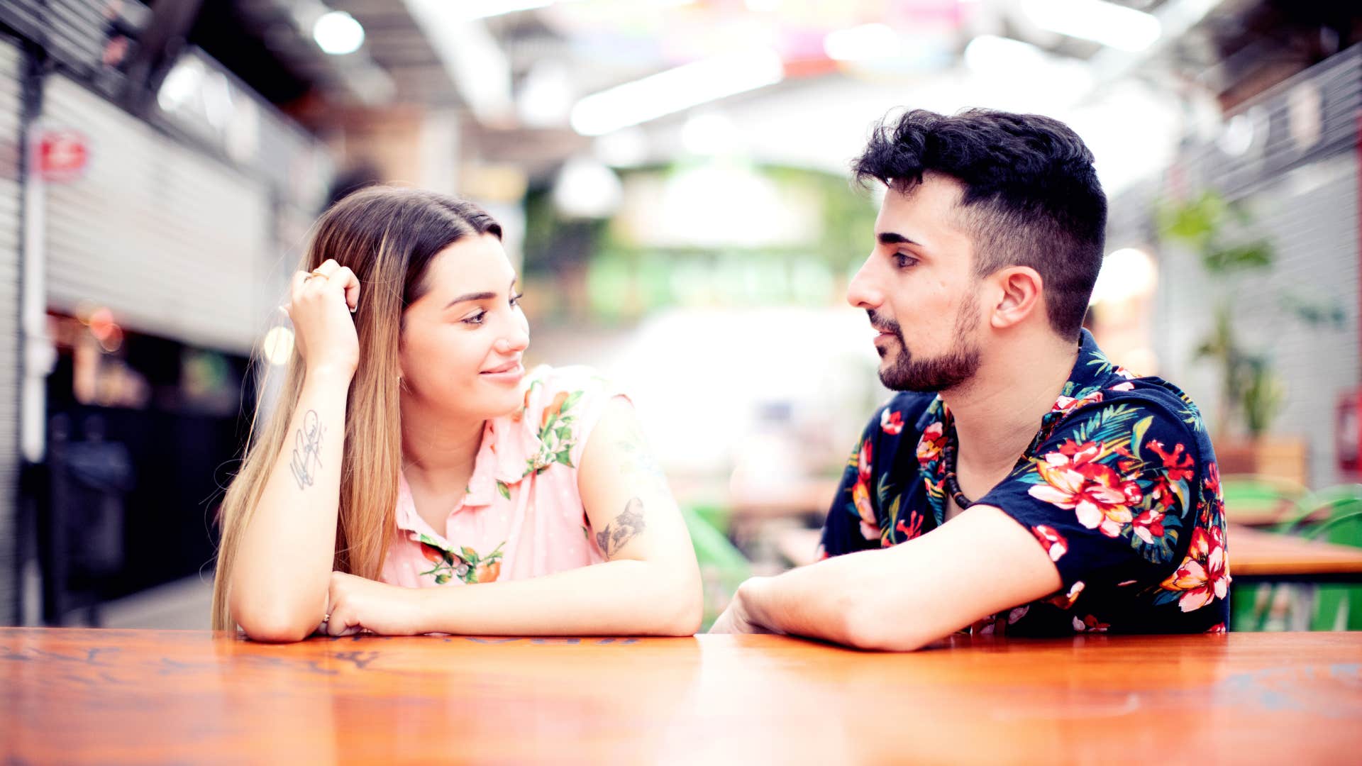 ways unhappily married women are better at flirting than anyone else they can read a room well