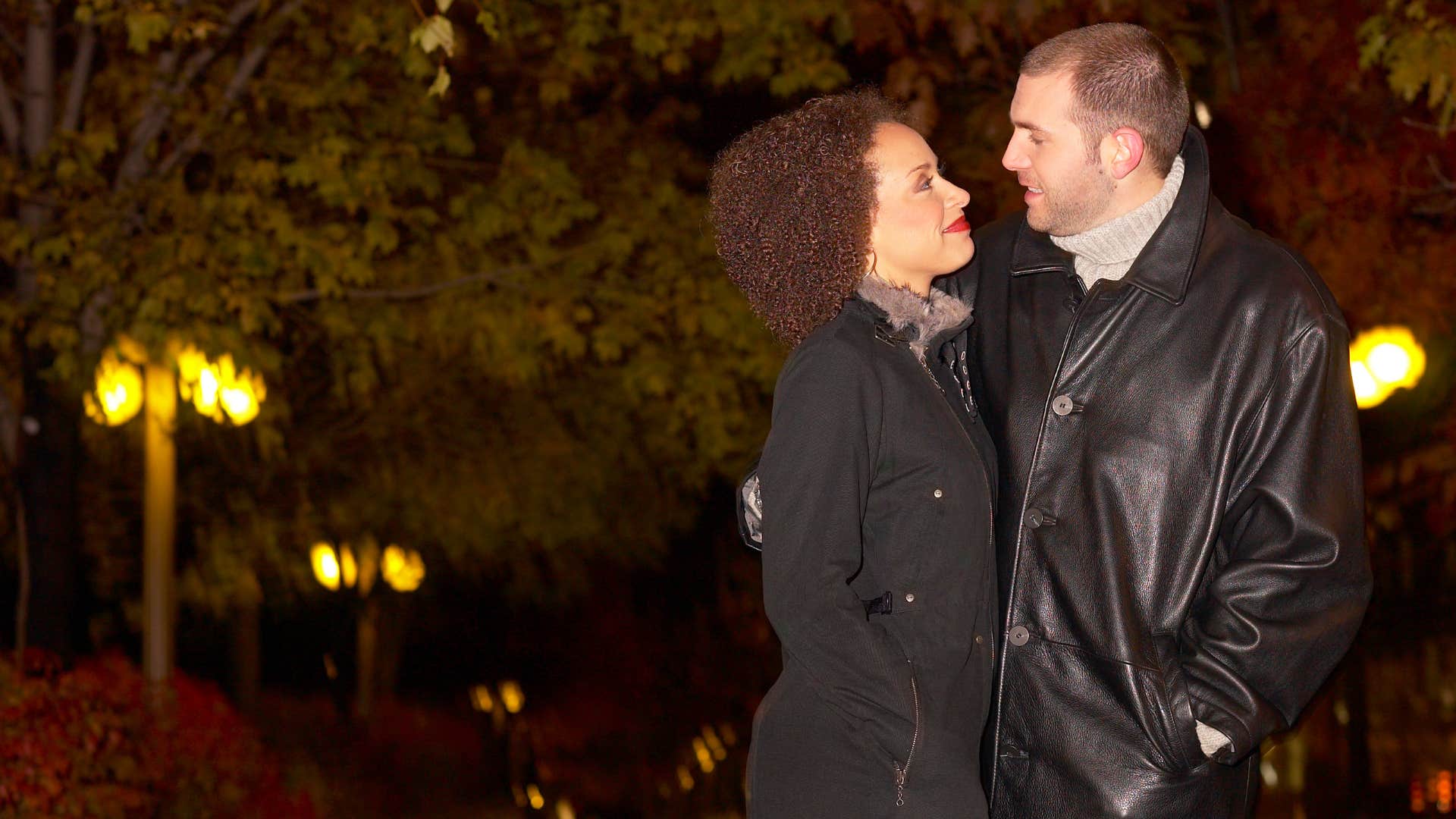 ways unhappily married women are better at flirting than anyone else they have nothing to lose 