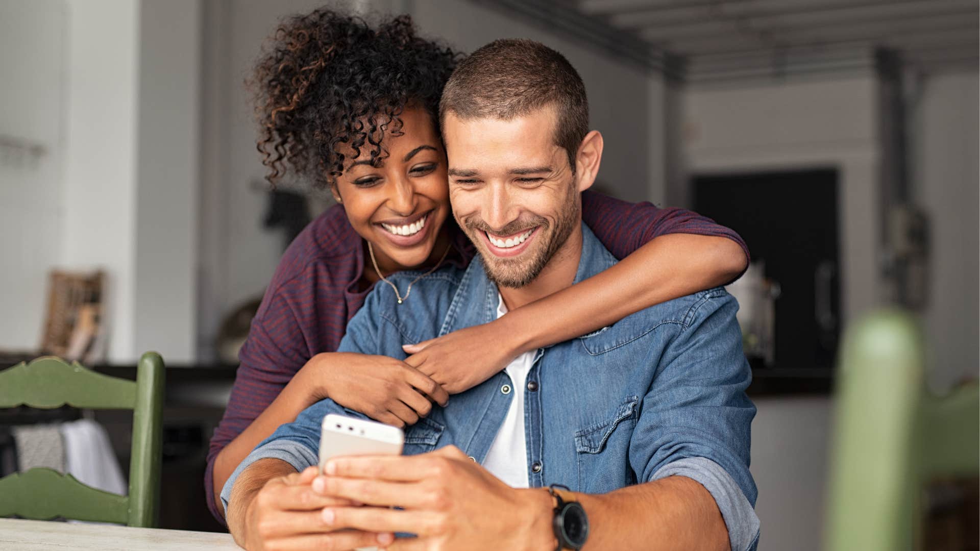 women who are deeply loved by their husbands usually glow in these noticeable ways a supportive nature