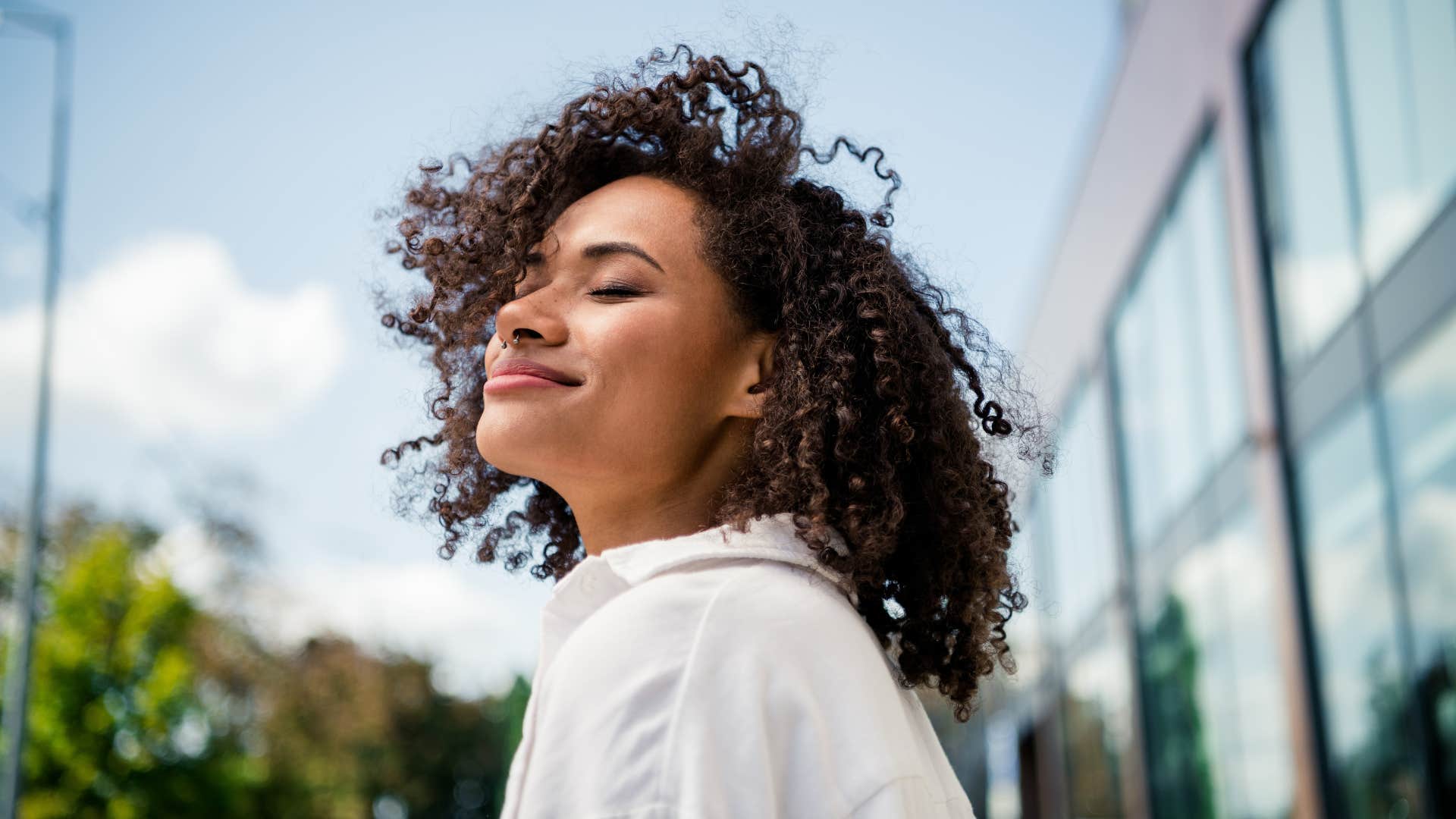 women who is choosing her happiness