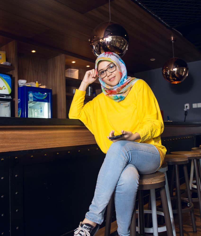 Single drinker at bar not allowed in after 9 p.m.