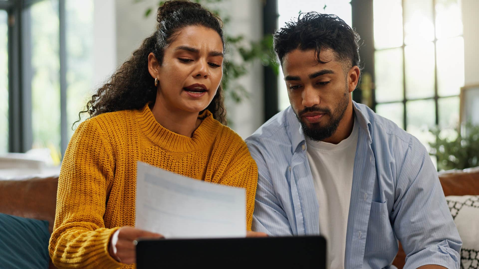 woman offering her husband unsolicited advice