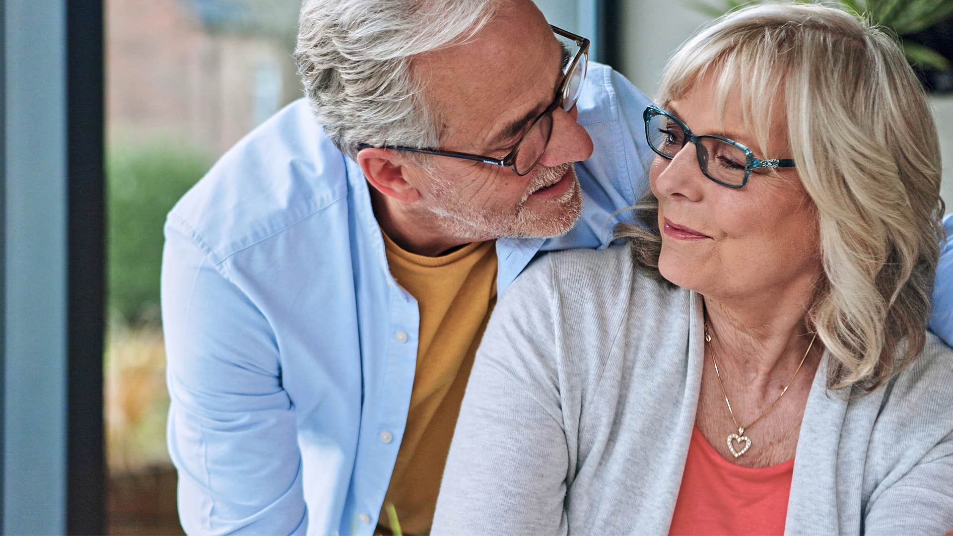 couples who still choose each other every day practice these rare behaviors constantly respecting each other's boundaries