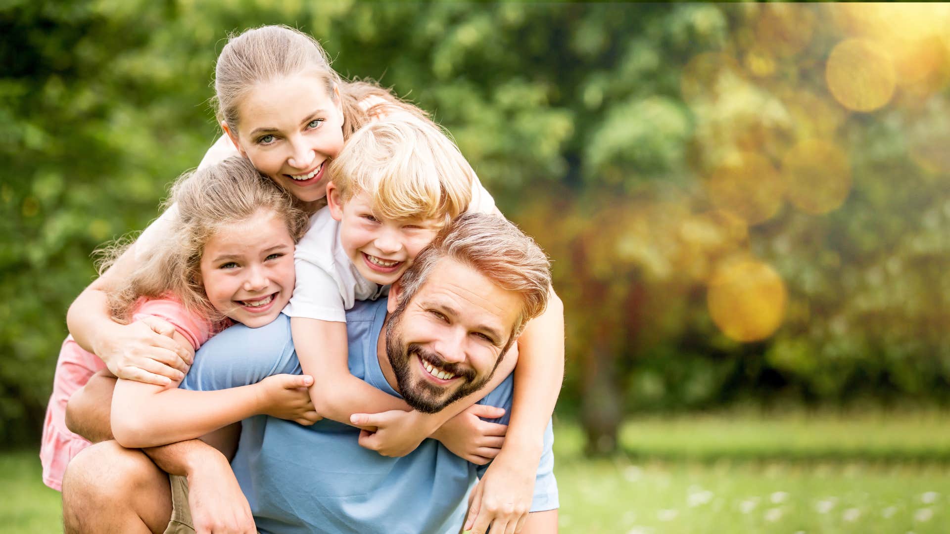 deeply meaningful signs your parents love you from the depths of their souls they remember everything from your childhood