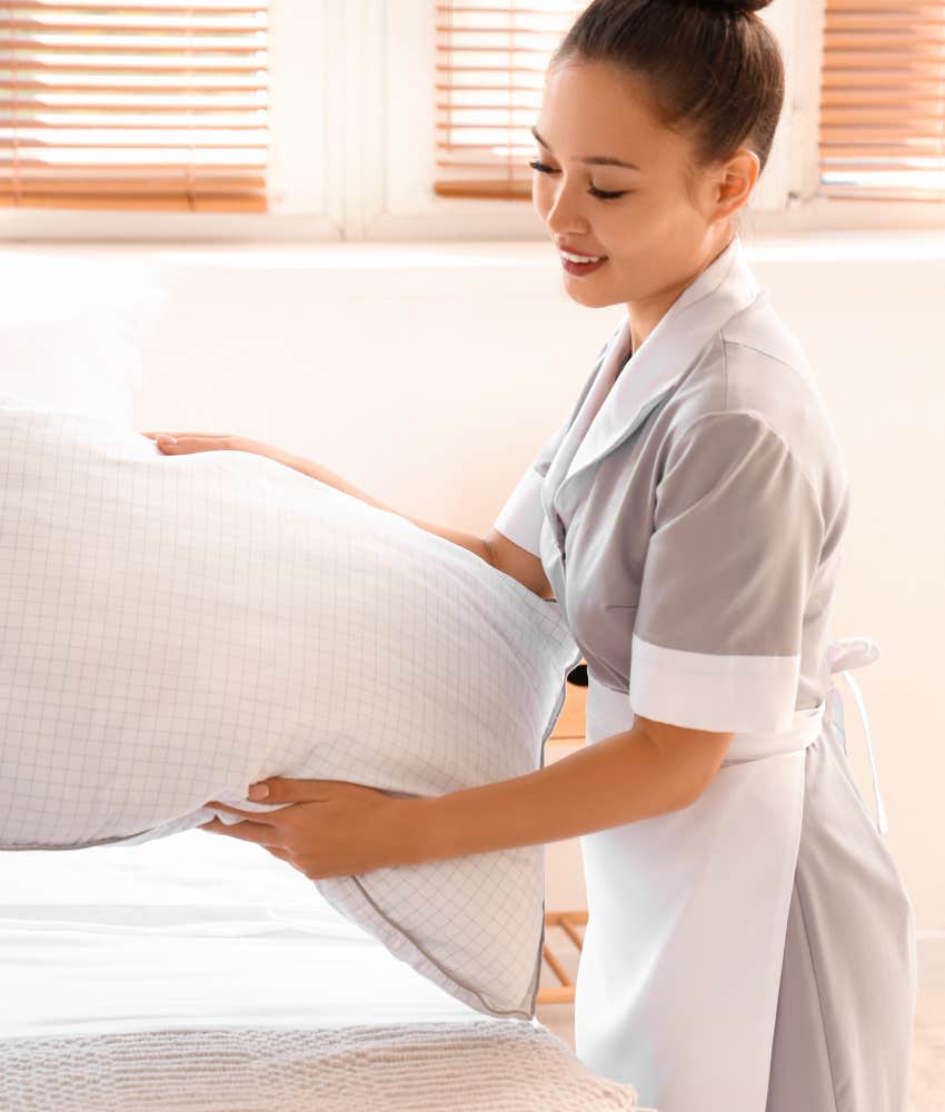 The guests contacted hotel management about their hygiene concerns