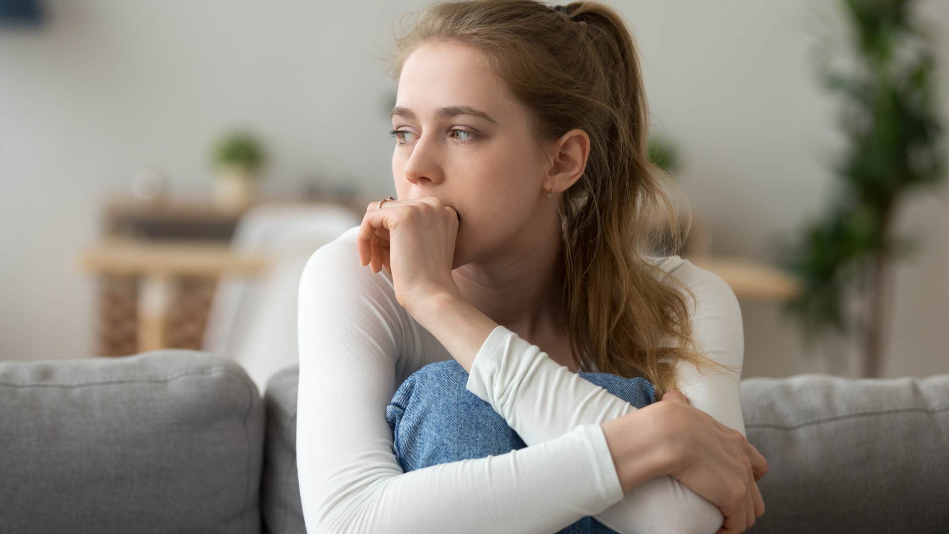 woman who has been through the nightmare of being ghosted and why it cuts so deep