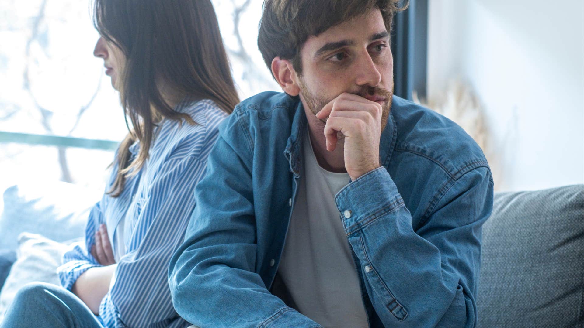 husbands who feel like they’re failing at life always do these things at home procrastinate