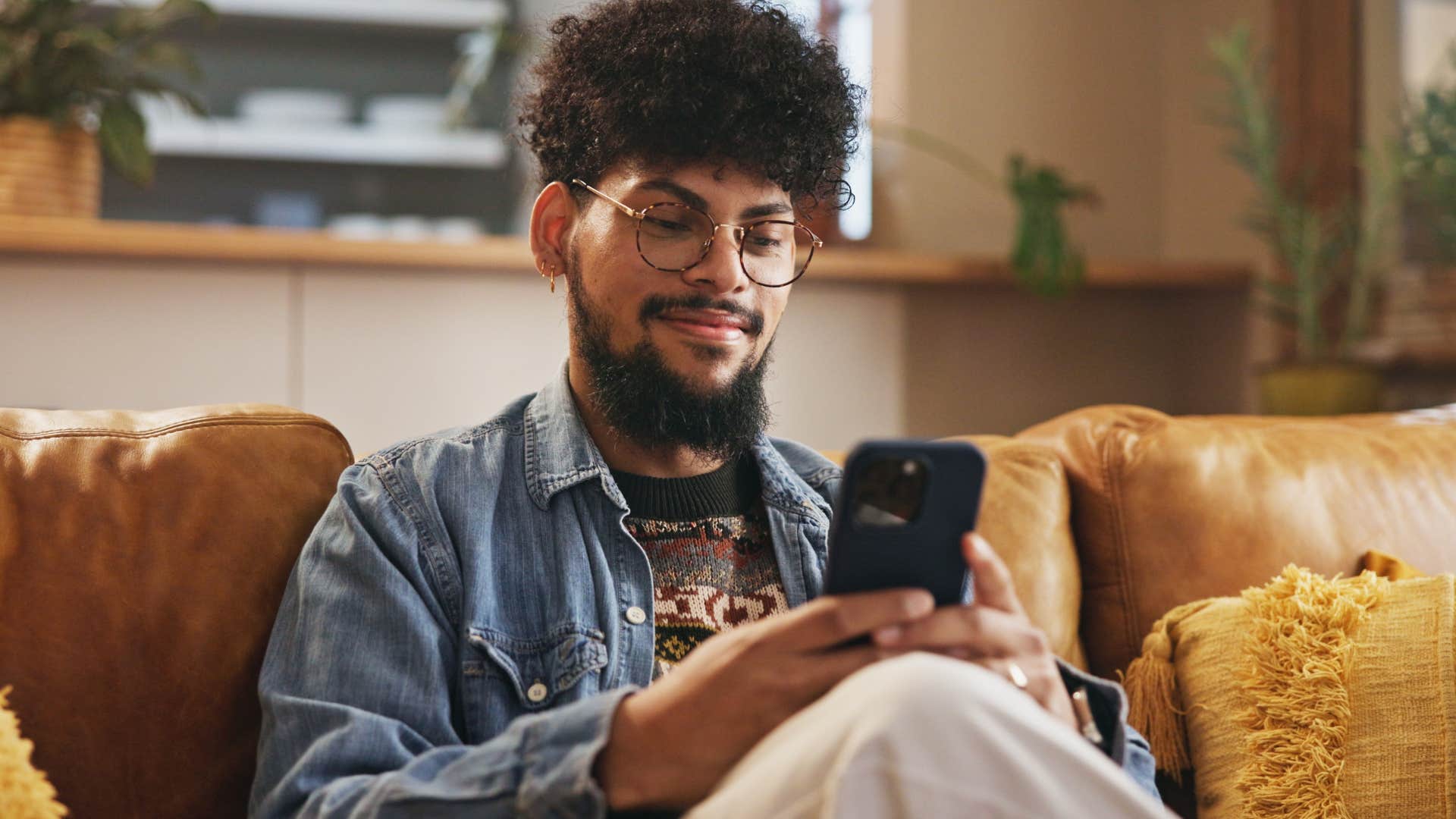 if a man sends you these texts he's way more emotionally attached than they seem I want to make more memories with you