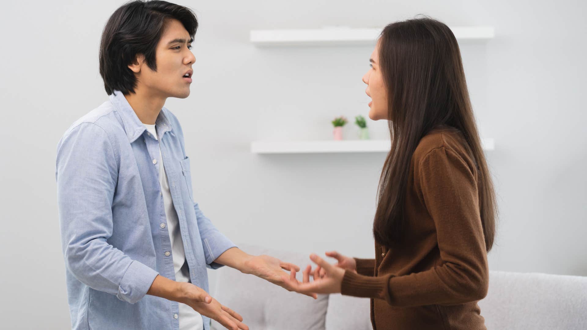 man telling his girlfriend thats your problem not mine