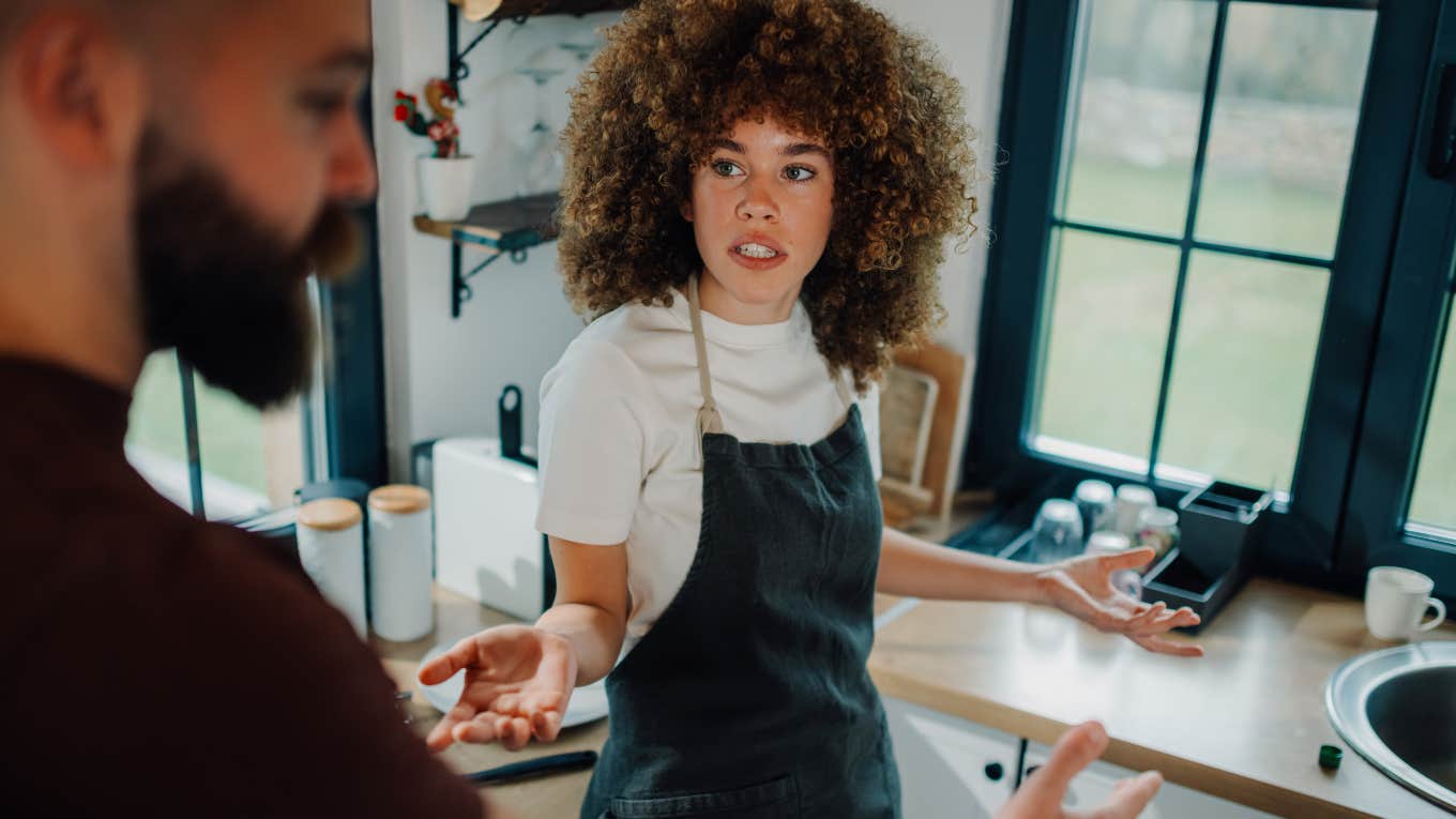 if you notice these things in a couple's kitchen they're arguing way more than they say