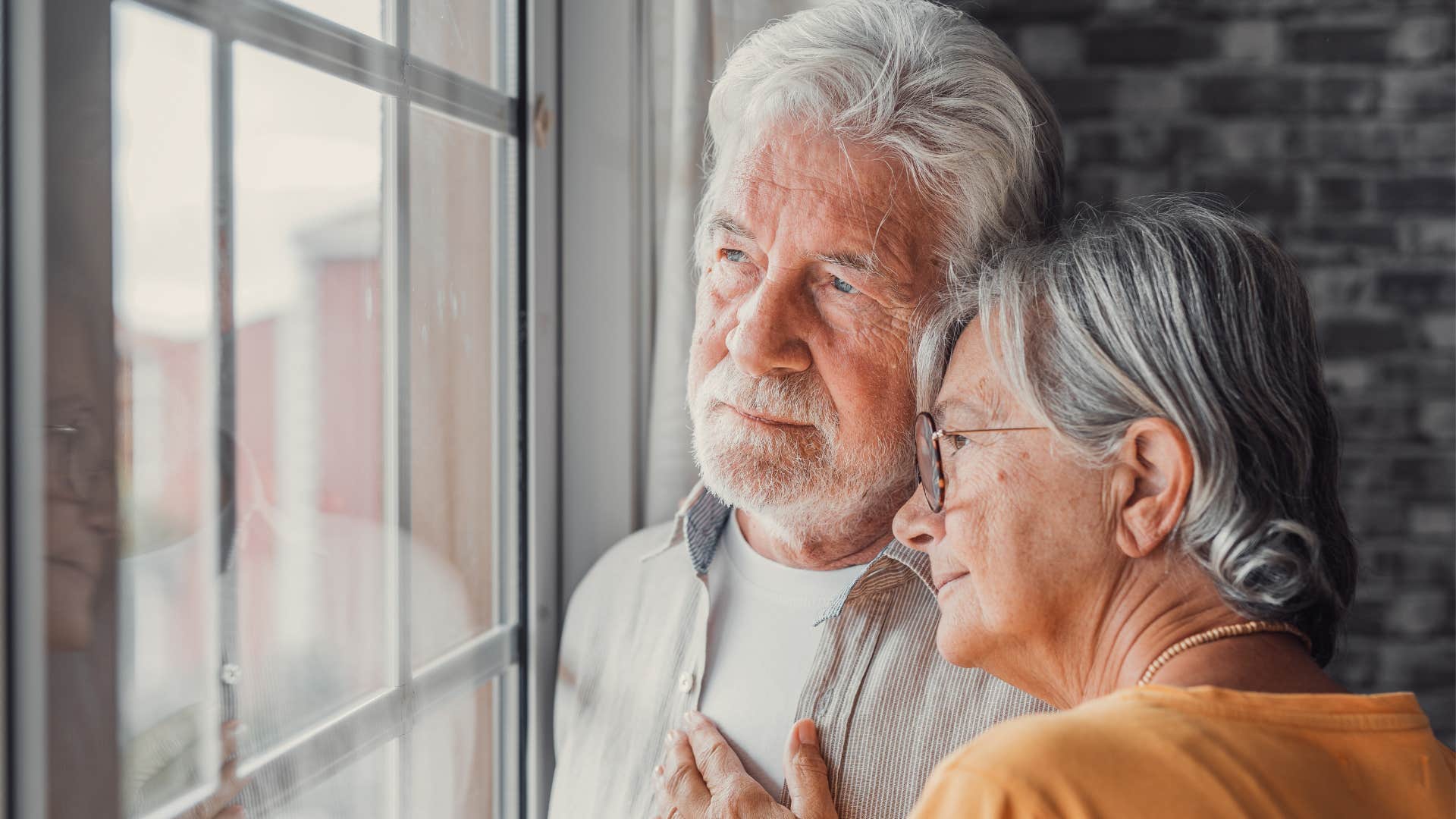 if you notice these things in your childhood home your parents are deeply unhappy unused items for hobbies