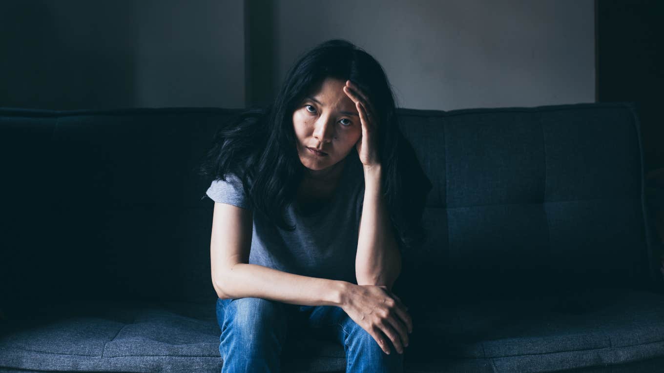 if you notice these things in someone's living room they're struggling emotionally